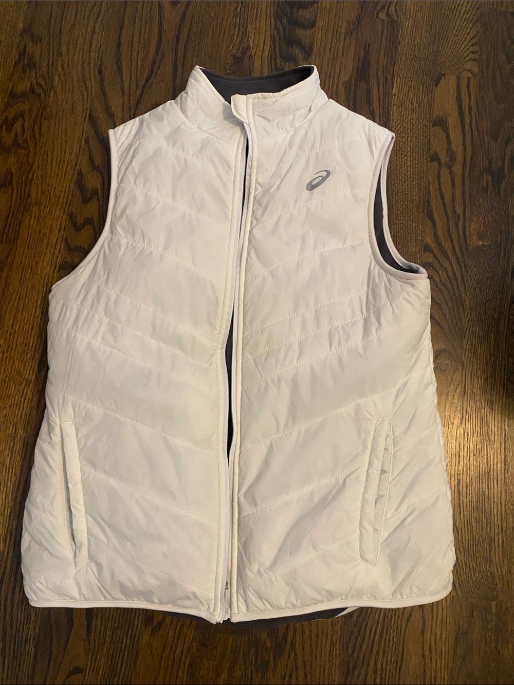 Asics White Quilted Sleeveless Vest